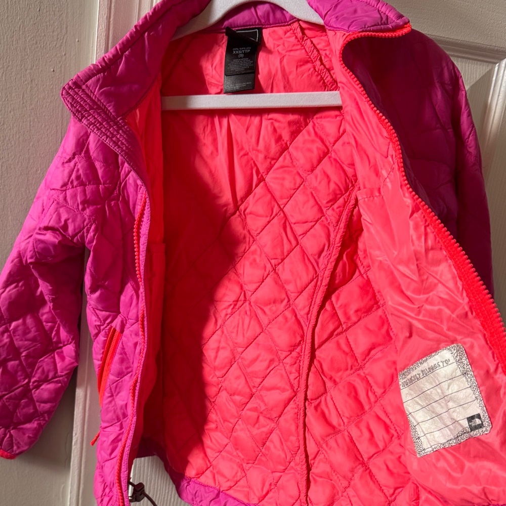 The North Face Kids Pink Quilted Thermoball Puffer XXS (5) - Picture 11 of 14